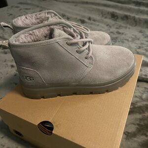UGG BOOTS Gray